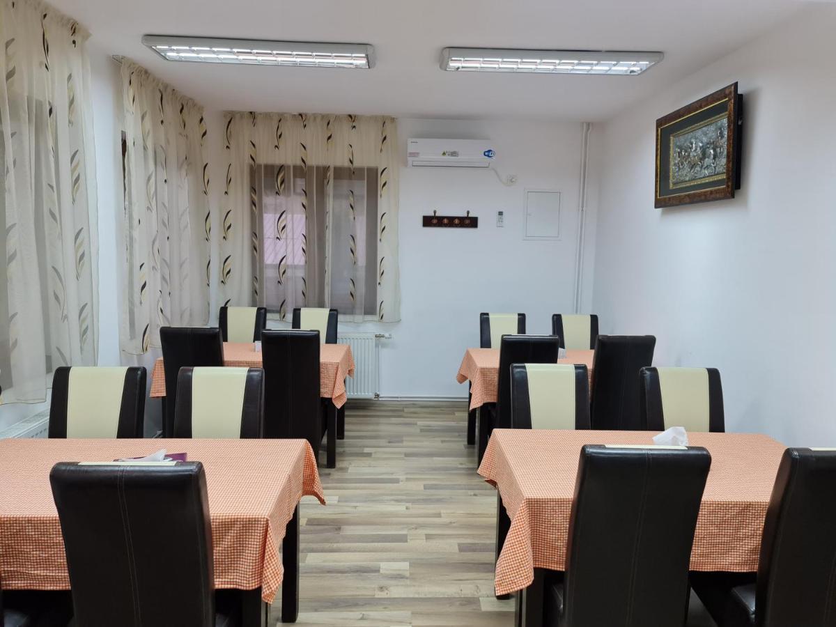 Romuli Pensiunea Narcisa المظهر الخارجي الصورة